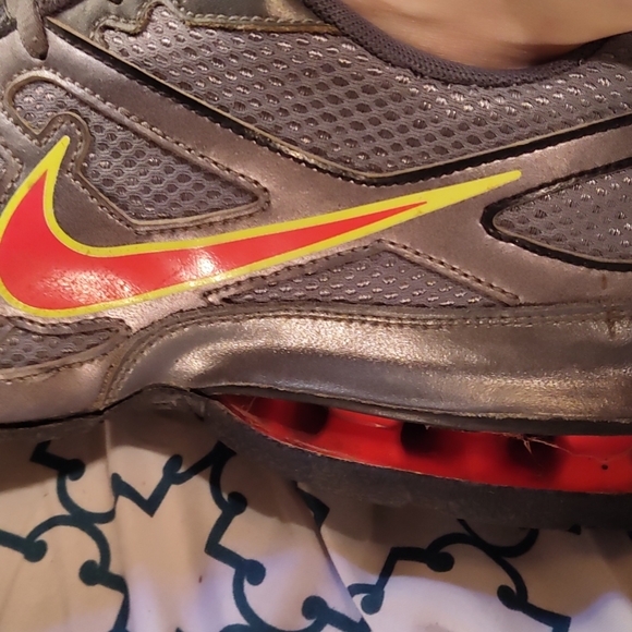 Women's Nike reax run dominate us shoes size 9 - Picture 5 of 17